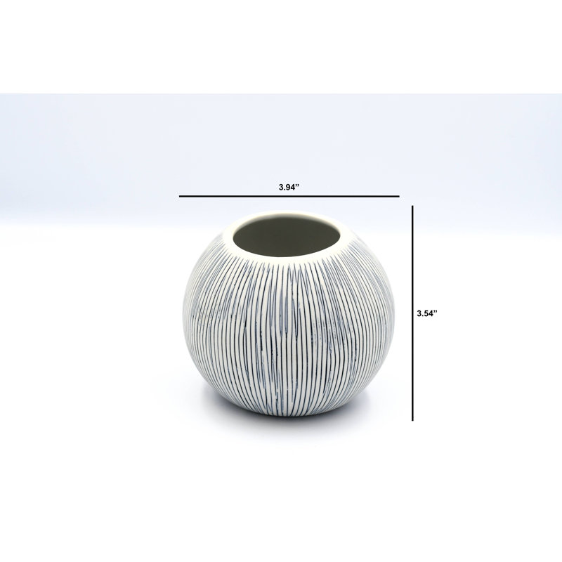 Vase de table Avrit, H 3,5 po x l 3,9 po x P 3,9 po, Bleu