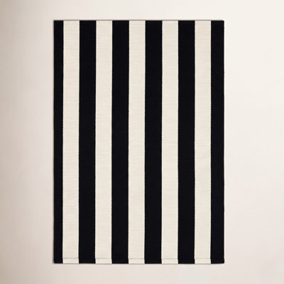 Novogratz by Momeni Icon Striped Black Indoor Outdoor Rug