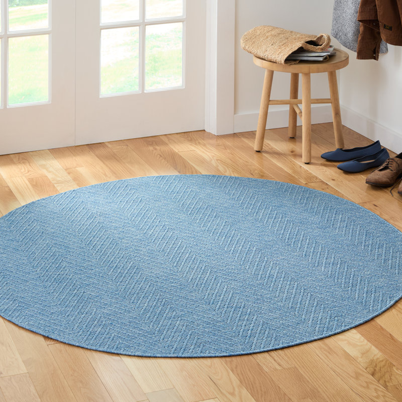 TOWN & COUNTRY BASICS Pax Herringbone Textured Solid Machine Washable Area Rug Blue, Round 4'11.1"