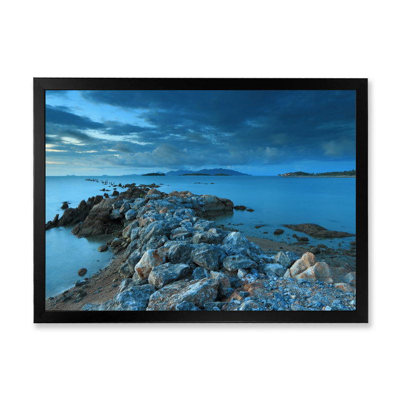 «Dramatic Coastal Stone Bridges», reproduction sur toile, Cadre d'angle fermé noir, H 8 po x l 12 po x P 1 po