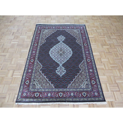 Tapis à main one-of-kind-noué la noir/rouge 4 pi 11 po x 7 pi 2 po Beane