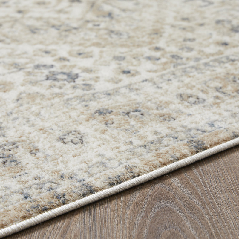 Aldoyn Oriental Indoor Rug, Rectangle 6'7" x 9'2"