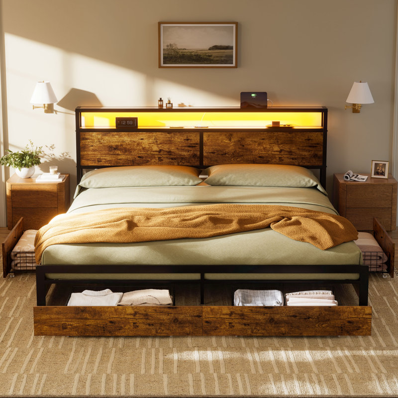 Cadre de lit moderne Livia avec 4 tiroirs et tête de lit ouverte avec rangement, lampe DEL réglable et station de recharge, sommier non requis.