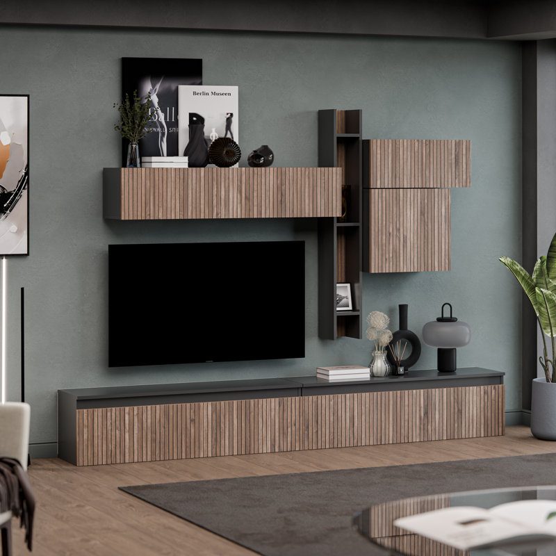 Avignon Entertainment Centre, Brown Wood