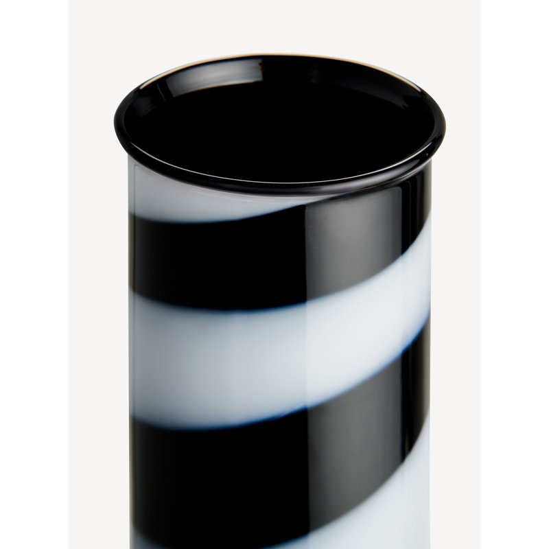Lab Crystal Glass Table Vase