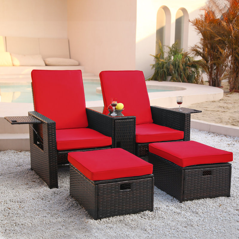 Largeur de 56,55 po avec coussins Miavalentina, Coussin rouge, Brun