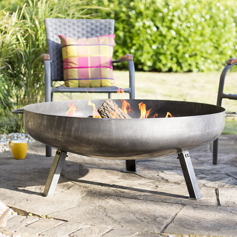 La Hacienda Pittsburgh Industrial Heavy Duty Steel Firepit, 40cm H x 110cm W x 110cm D