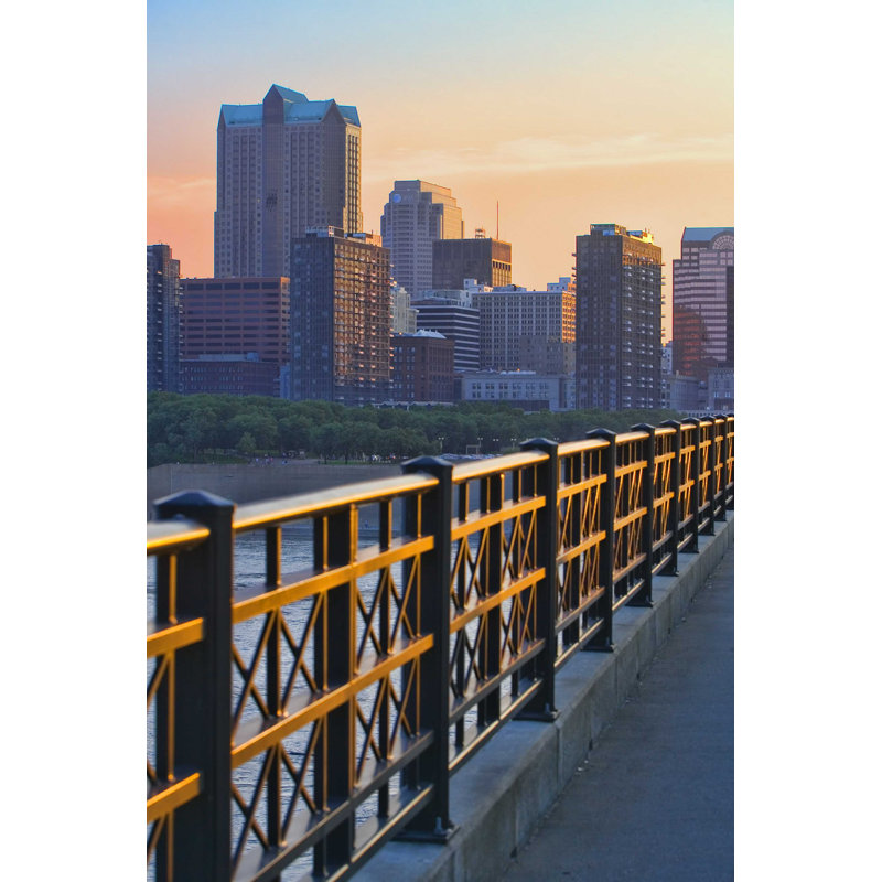 Bridge to St. Louis - Photographie sur toile tendue, H 18 po x l 12 po