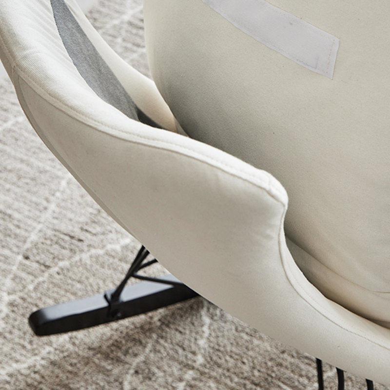 Chaise berçante en bois massif