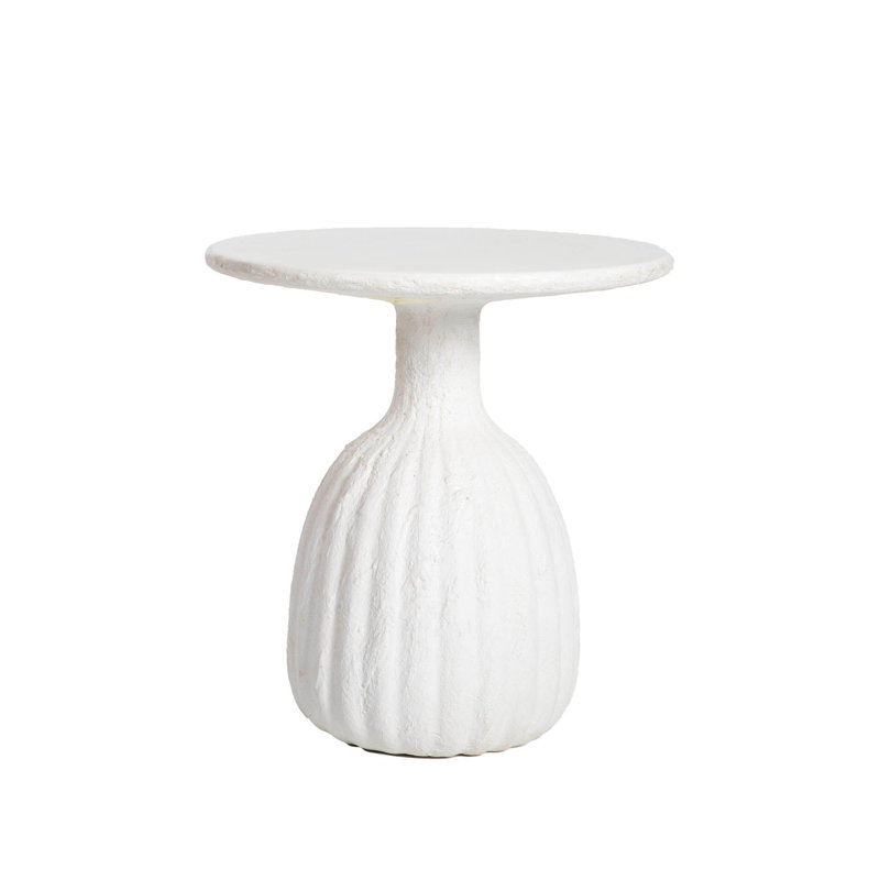 Sunday Concrete Side Table, Low, White, H 19 po x l 18 po x P 18 po