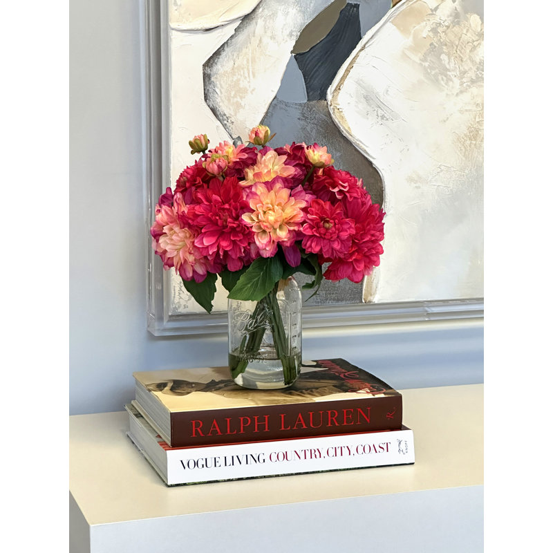 Dahlia Floral Arrangement