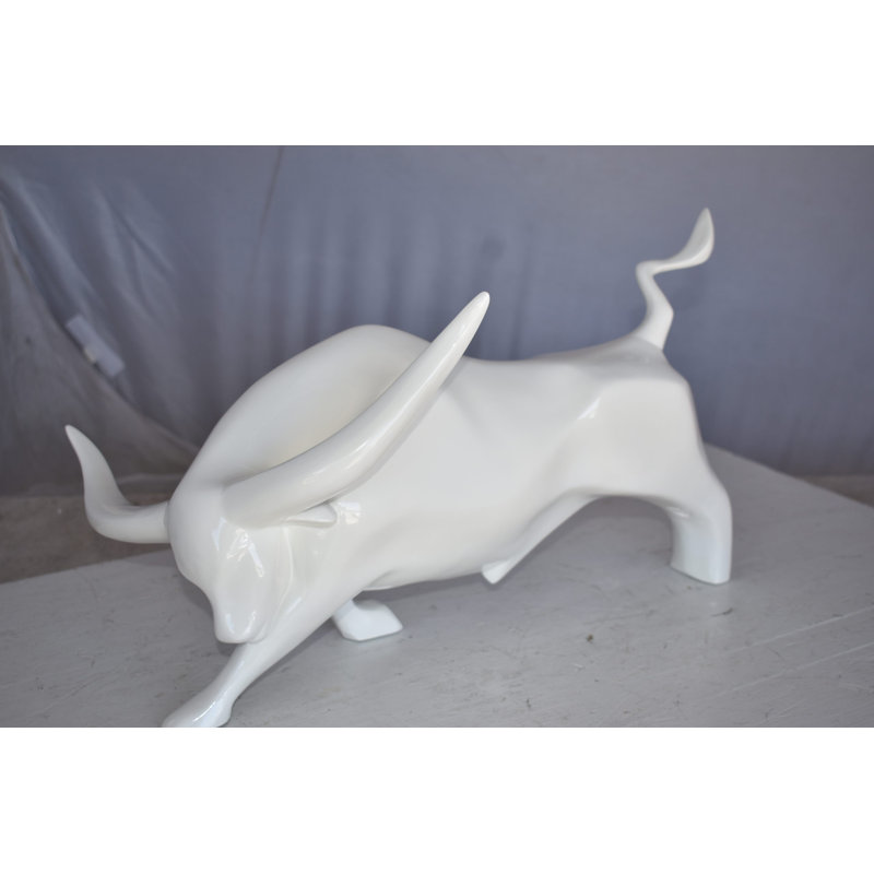 Taille du taureau: 17 po x 14 po x H 10 po, Blanc