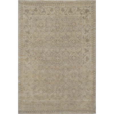 Tapis brun clair en laine Tabriz