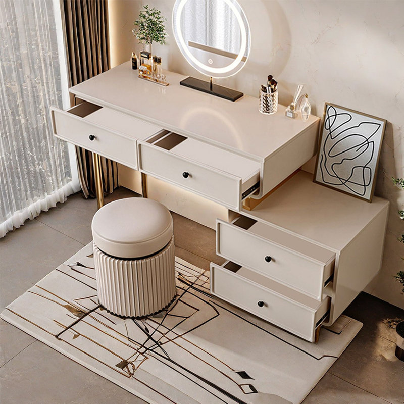 Michaia Vanity