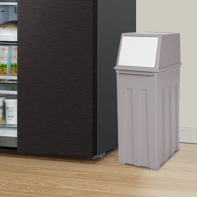 Poubelle 8 gallons avec couvercle