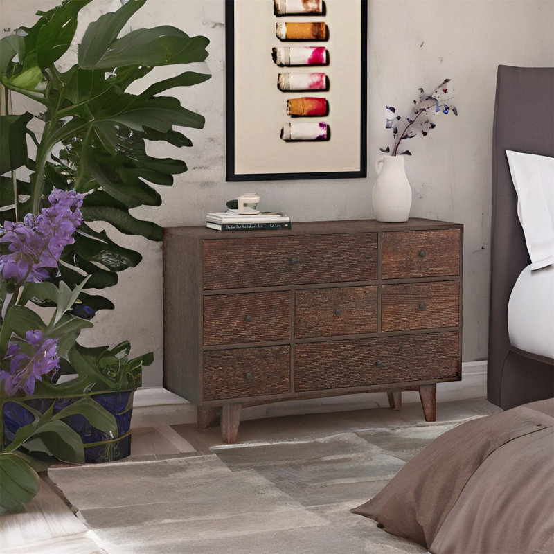 Commode 7 tiroirs Choate Clukey Abbeville