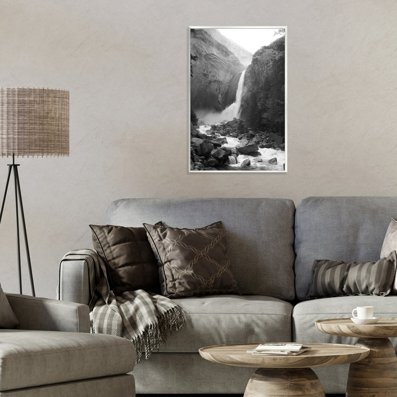 Plaque murale Rocky Yosemite Falls, design par Kim Curationa, H 19 po x l 13 po