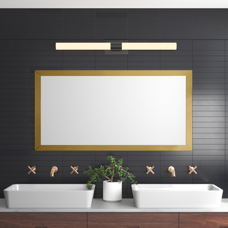 Miroir Coles en or, 38,5 po x 63,5 po