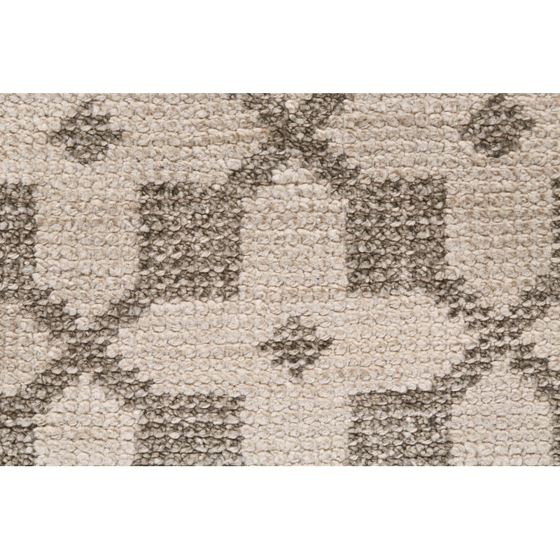 Halloran Geometric Indoor Rug, Rectangle 8' x 10'