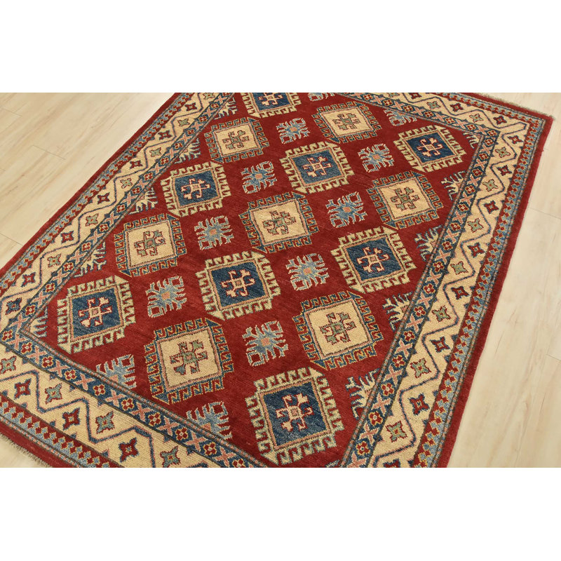 Tapis unique 5 pi 1 po x 6 pi 7 po Garamy
