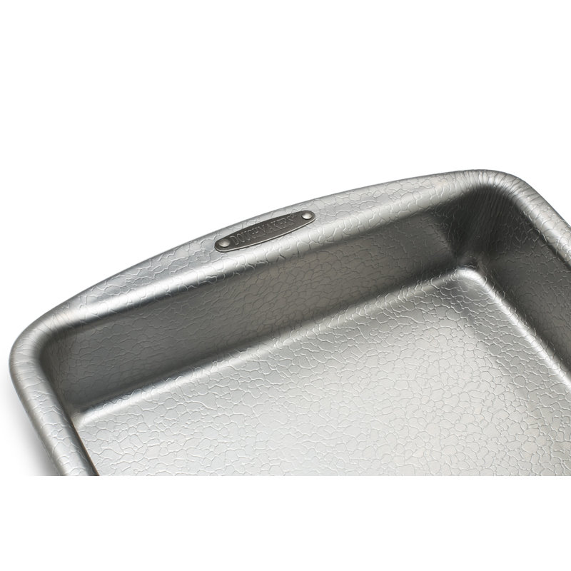 Doughmakers 10'' Aluminum Non-Stick Square Cake Pan