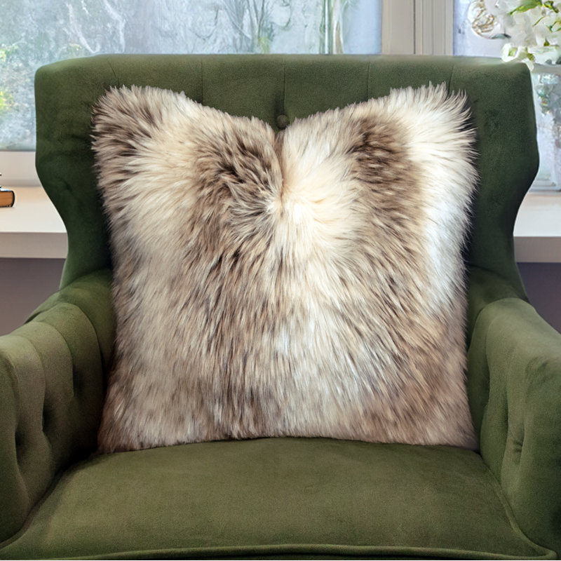Ensemble de coussins décoratifs en fausse fourrure Thomas Collection®, Rectangle H 12 po x l 20 po