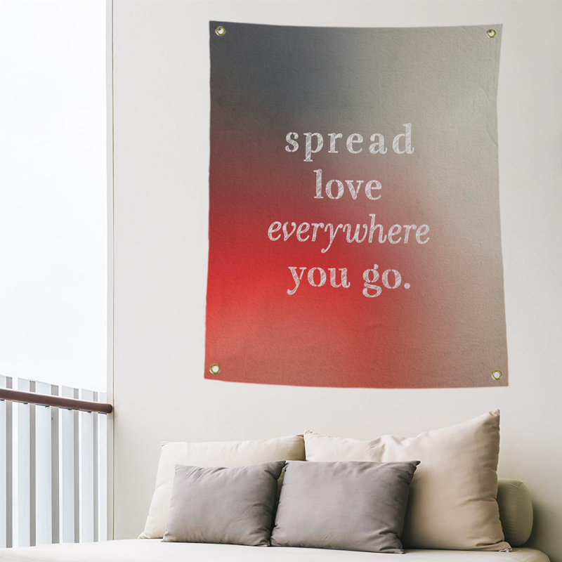 Tapisserie de polyester à l’quoted love quot, H 80 po x l 59 po, Gris et rouge