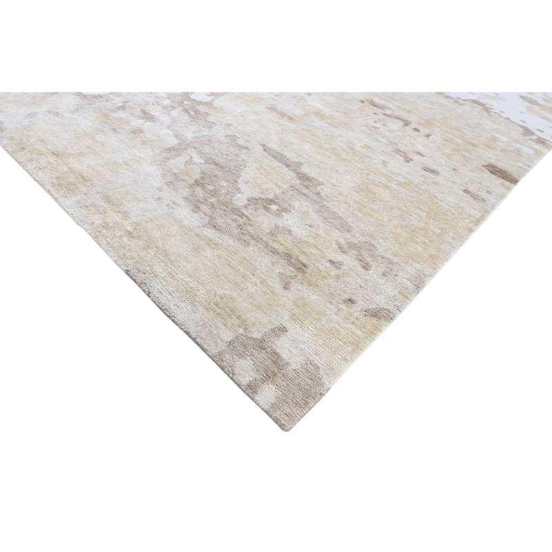 Shah Hand Woven Wool Floral Area Rug, Rectangle 6' x 9'