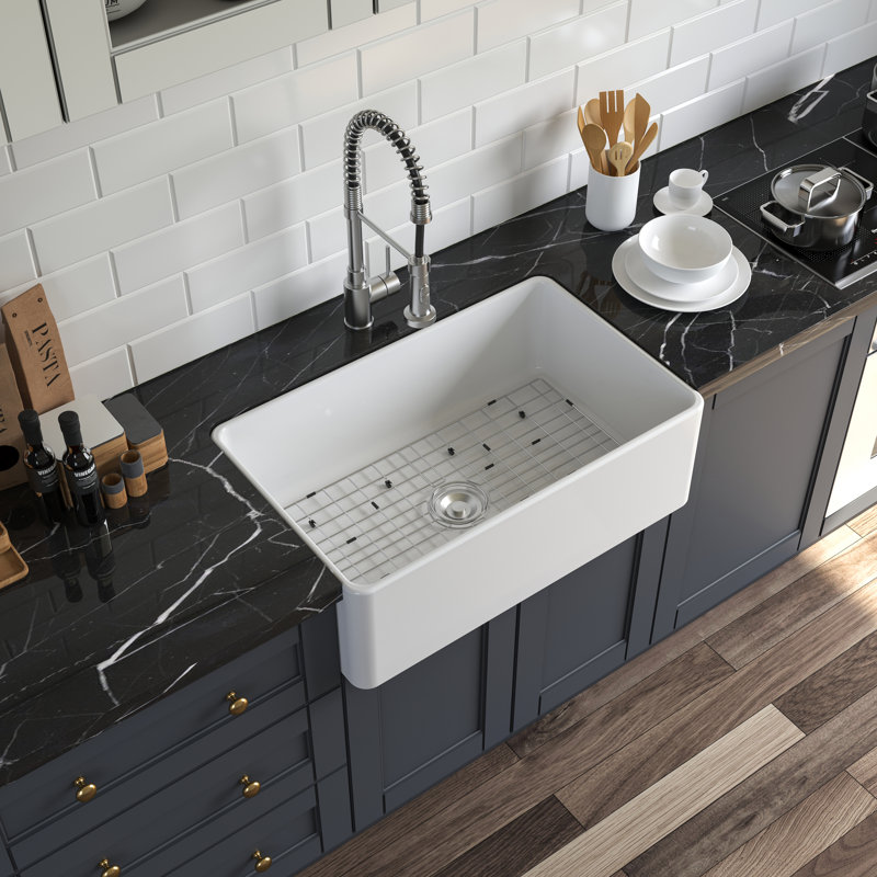 Évier de cuisine de ferme avec grille d'évier et crépine Athena L 30 po x l 20 po