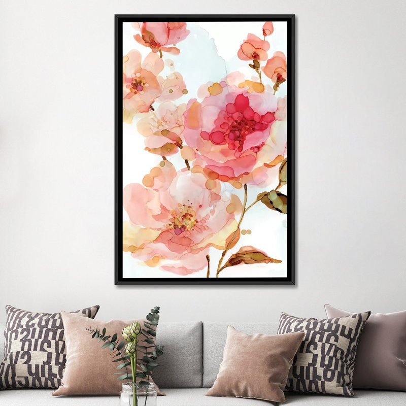 «Vivid Roses», reproduction sur toile, H 26 po x l 18 po x P 1,5 po, Toile avec cadre noir, Pas de tapis