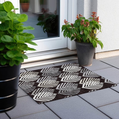 Neysa Floral Indoor Rug