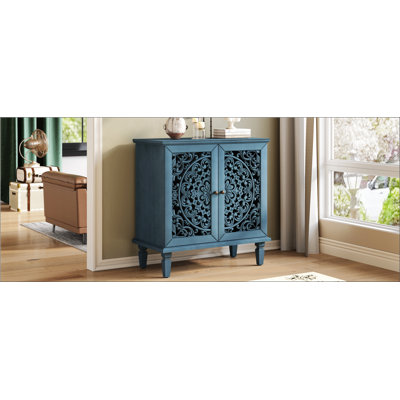 Armoire d'appoint rétro sculptée en creux avec rangement à 2 portes, motif floral symétrique, tablette réglable et pieds en bois massif pour le vestibule du salon