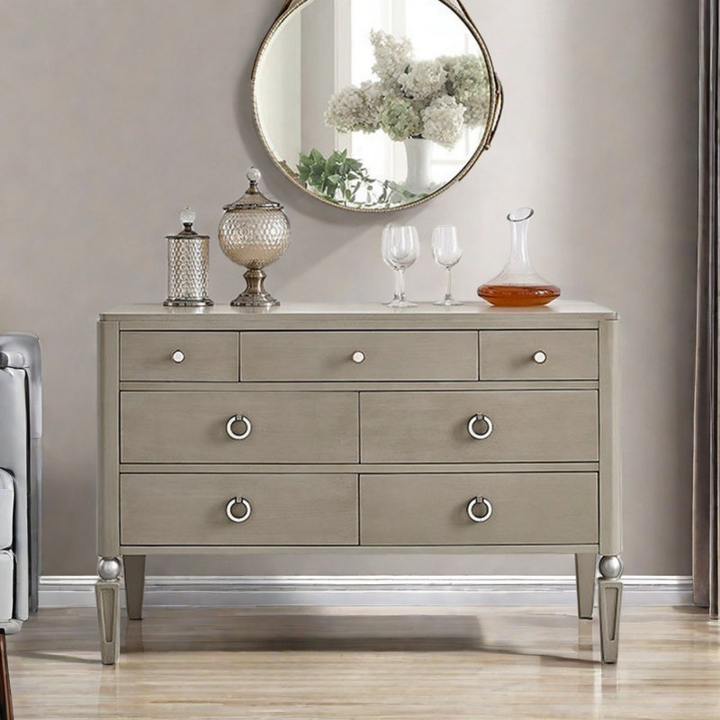 Elegant Seven-Drawer Accent Chest for Entryway