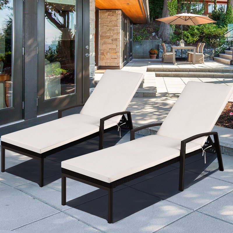 Chaise longue d'extérieur en métal Kestrel, Blanc