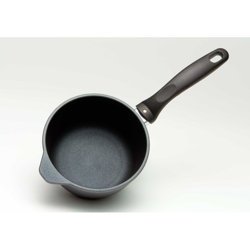 Saucepan with Lid, 1.4 Qt.