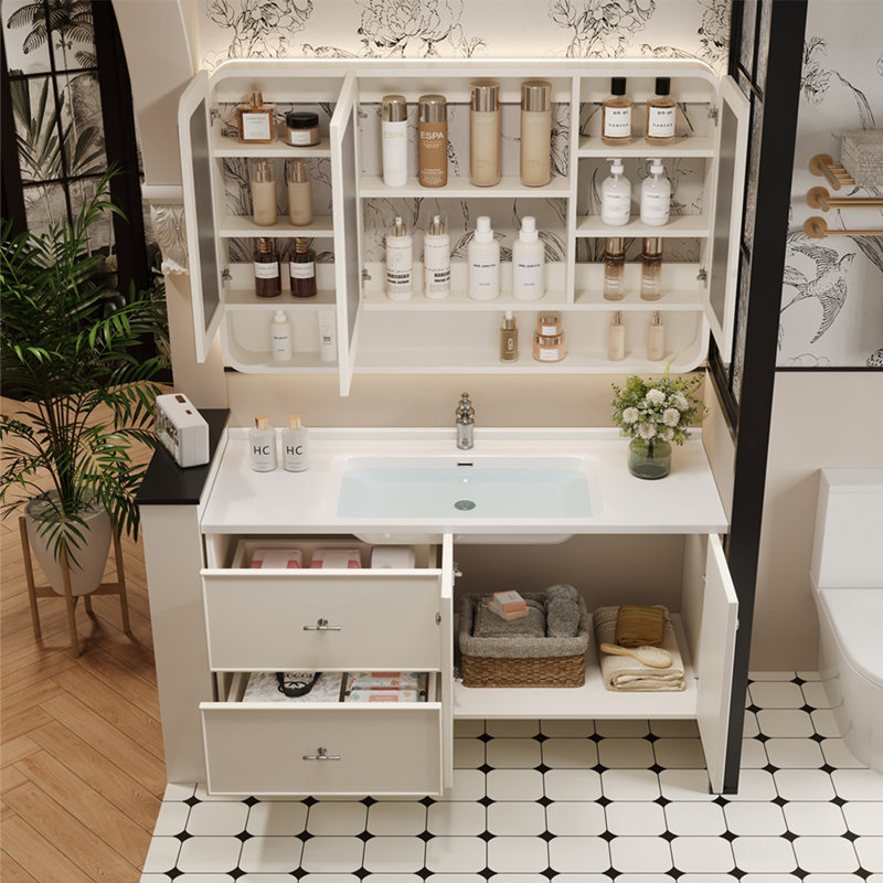 Armoire de salle de bain de style rétro français
