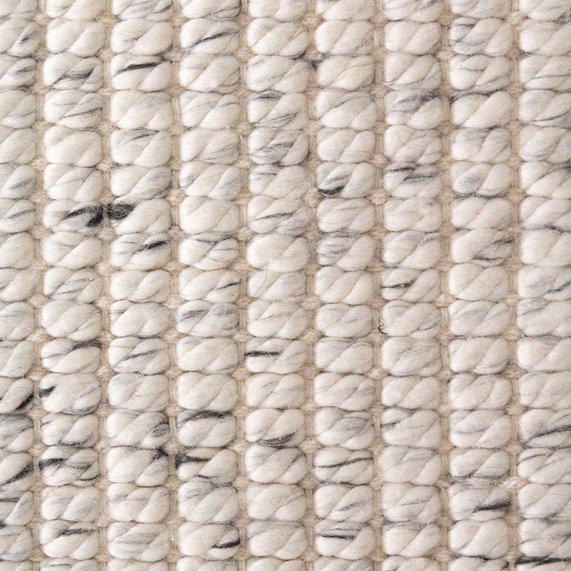 Amara Hand Loomed Area Rug in Natural/Black, Rectangle 5' x 8'