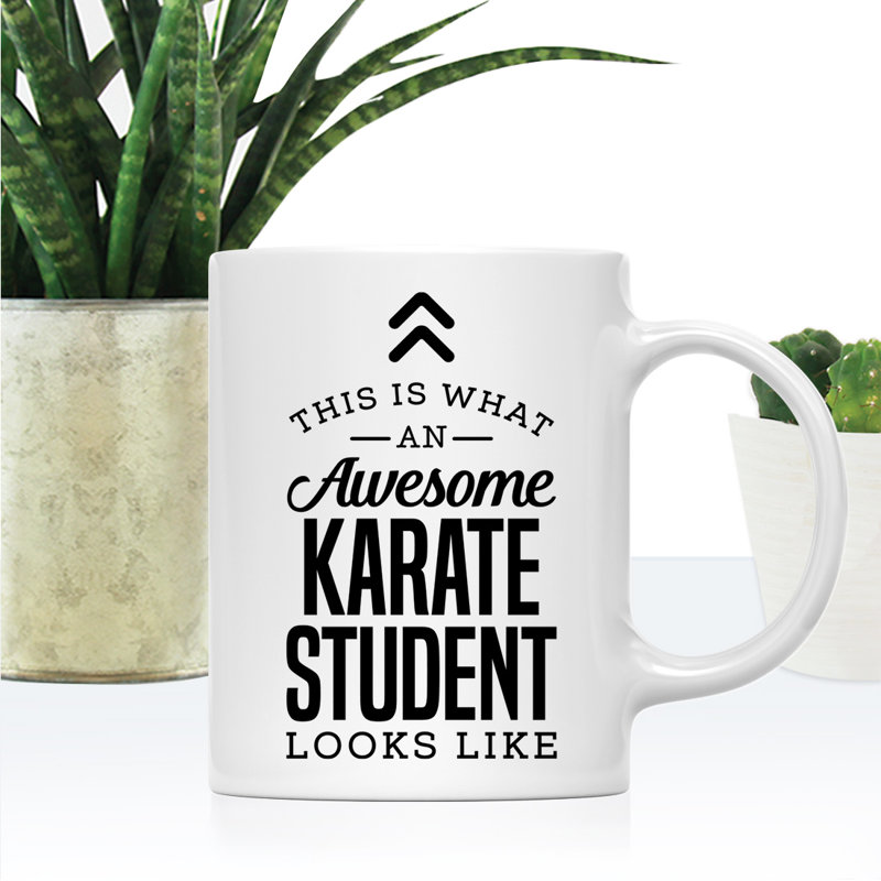Tasse à thé en céramique, This Is What Awesome, Apparence d'étudiant de karaté