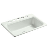 Bakersfield™ 31" L x 22" W Undermount Kitchen Sink