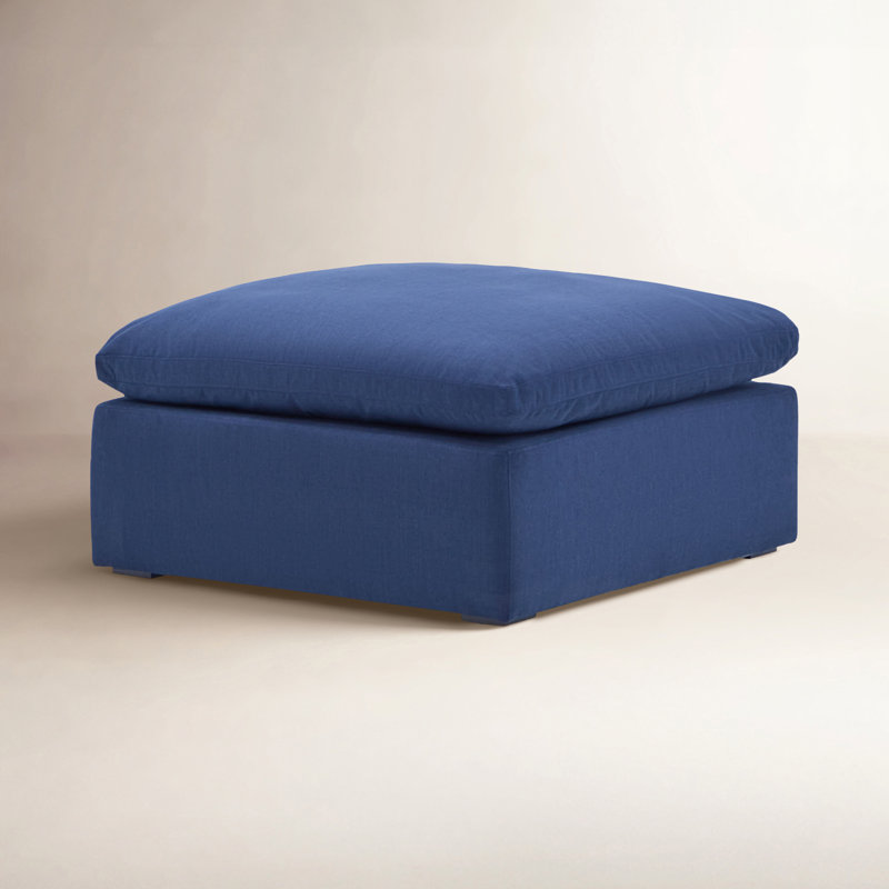 Calana Ottoman, Peyton Navy Performance