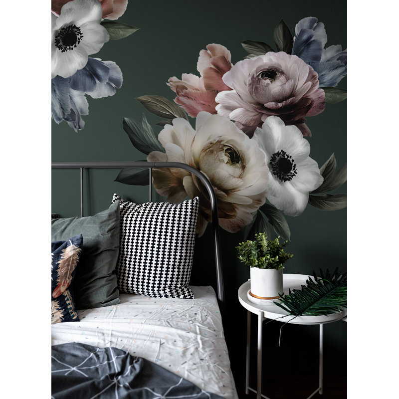 Plants & Flowers Non-Wall Damaging Accent, Midnight