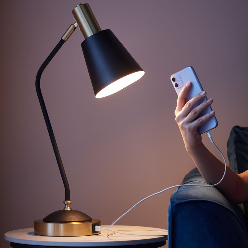 Dimmable Table Lamp With Usb And Touch Control, Black/Gold