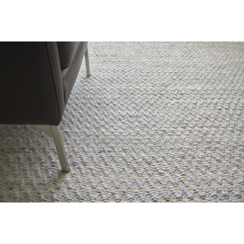 Rialto Chevron Area Rug in Light Gray, Rectangle 10' x 14'