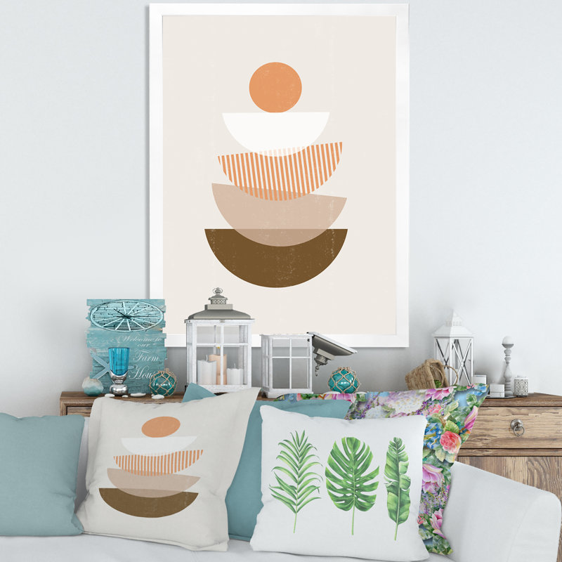 «Abstract Sun and Moon Geometrics in Terracotta I», impression sur toile, H 40 po x l 30 po x 1,5 po, Toile blanche encadrée