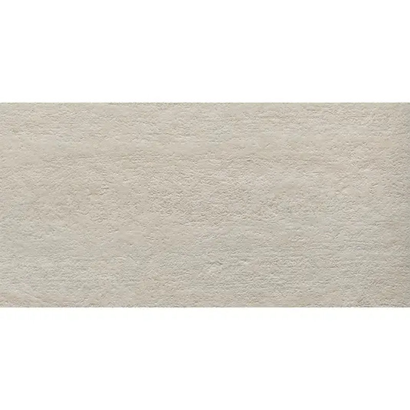 Grand carreau de mur et de plancher en porcelaine mate beige 24 x 48 po Montara (15,5 pieds carrés / caisse, paquet de 2)