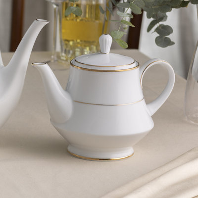 Noritake Heritage Tea Pot, 38 fl. oz.