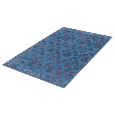 Gafton Viscose Damask Indoor Rug