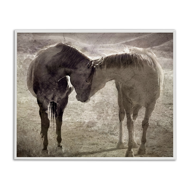 Paire de chevaux en sourdine, giclée encadrée, design par Steve Toole, H 16 po x l 20 po, Giclée encadrée blanc bord de mer