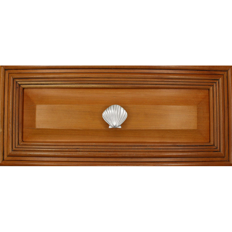 1 1/2" Seashell Knob, 1, 2" L x 2" W, Brushed Nickel