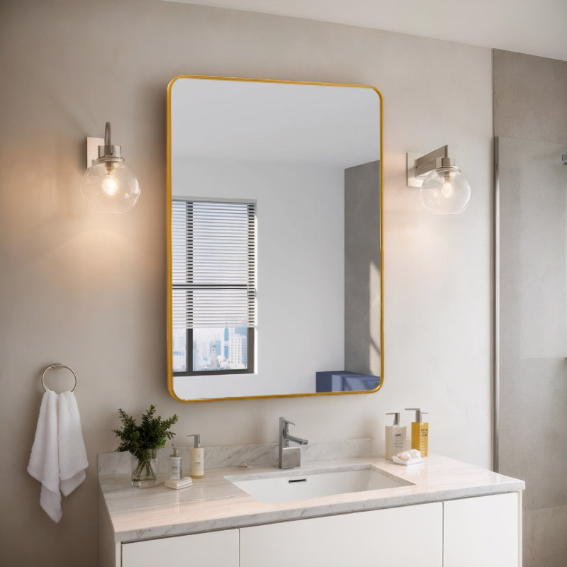 Miroir de salle de bain mural 24 po x 36 po , Doré
